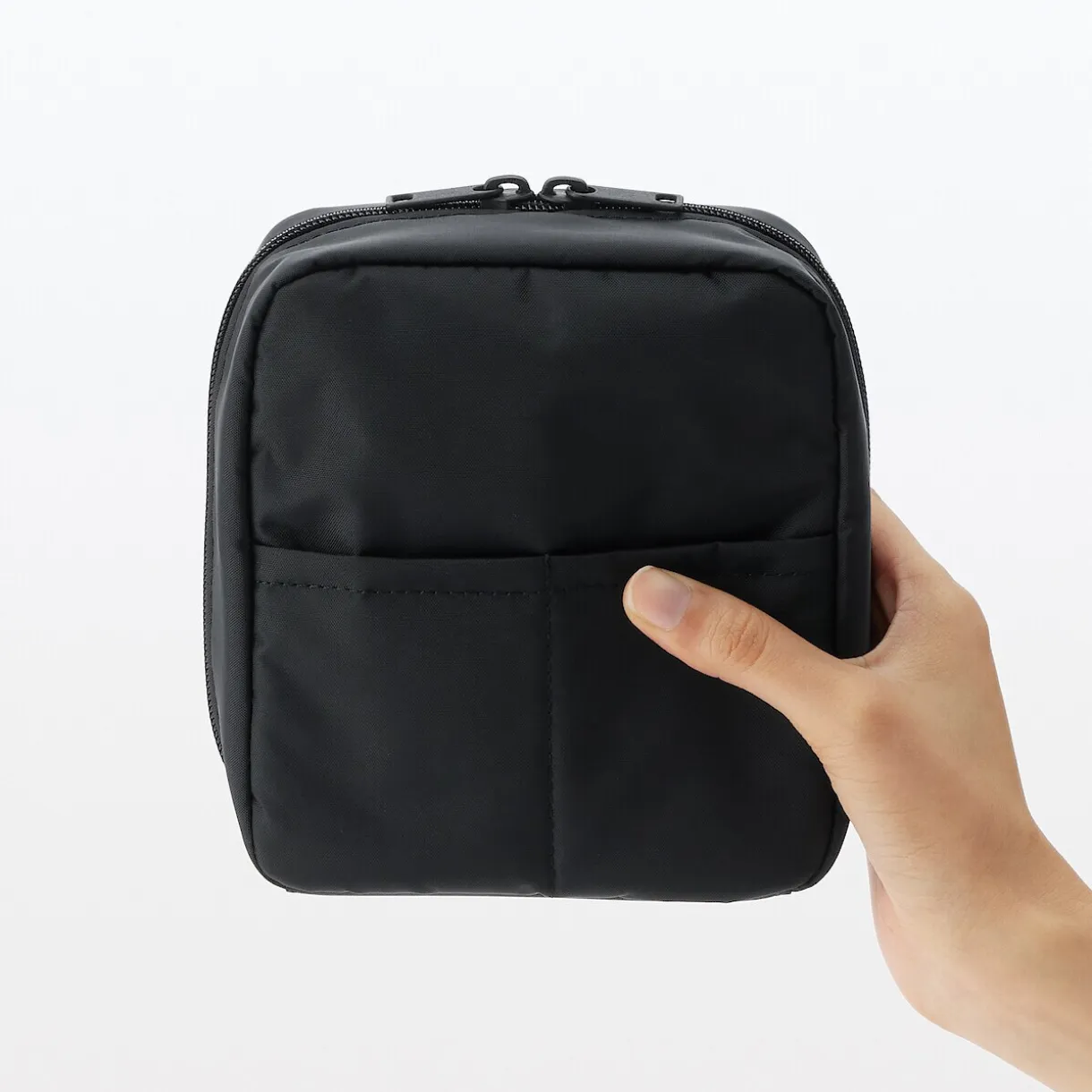 Trousse de maquillage en nylon autoportante