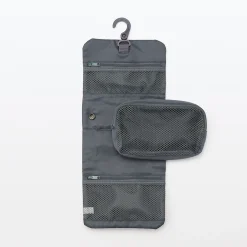 Trousse de toilette à suspendre avec poche amovible