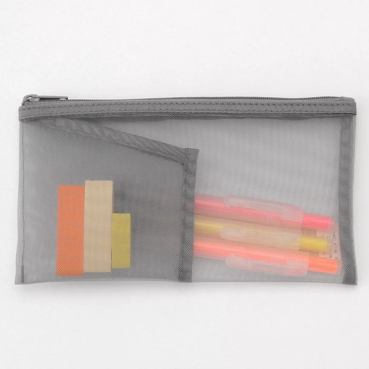 Trousse en nylon avec poche