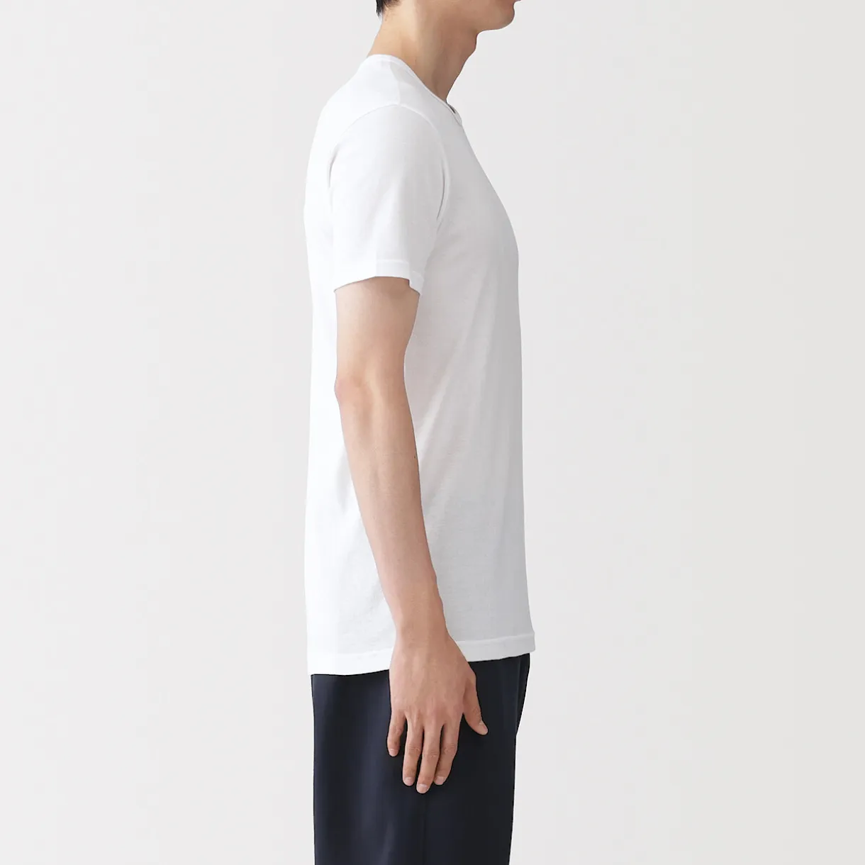 T‐shirt à col rond en coton respirant pour homme