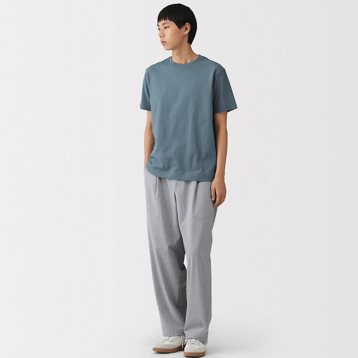 T‐shirt en coton col rond manches courtes homme