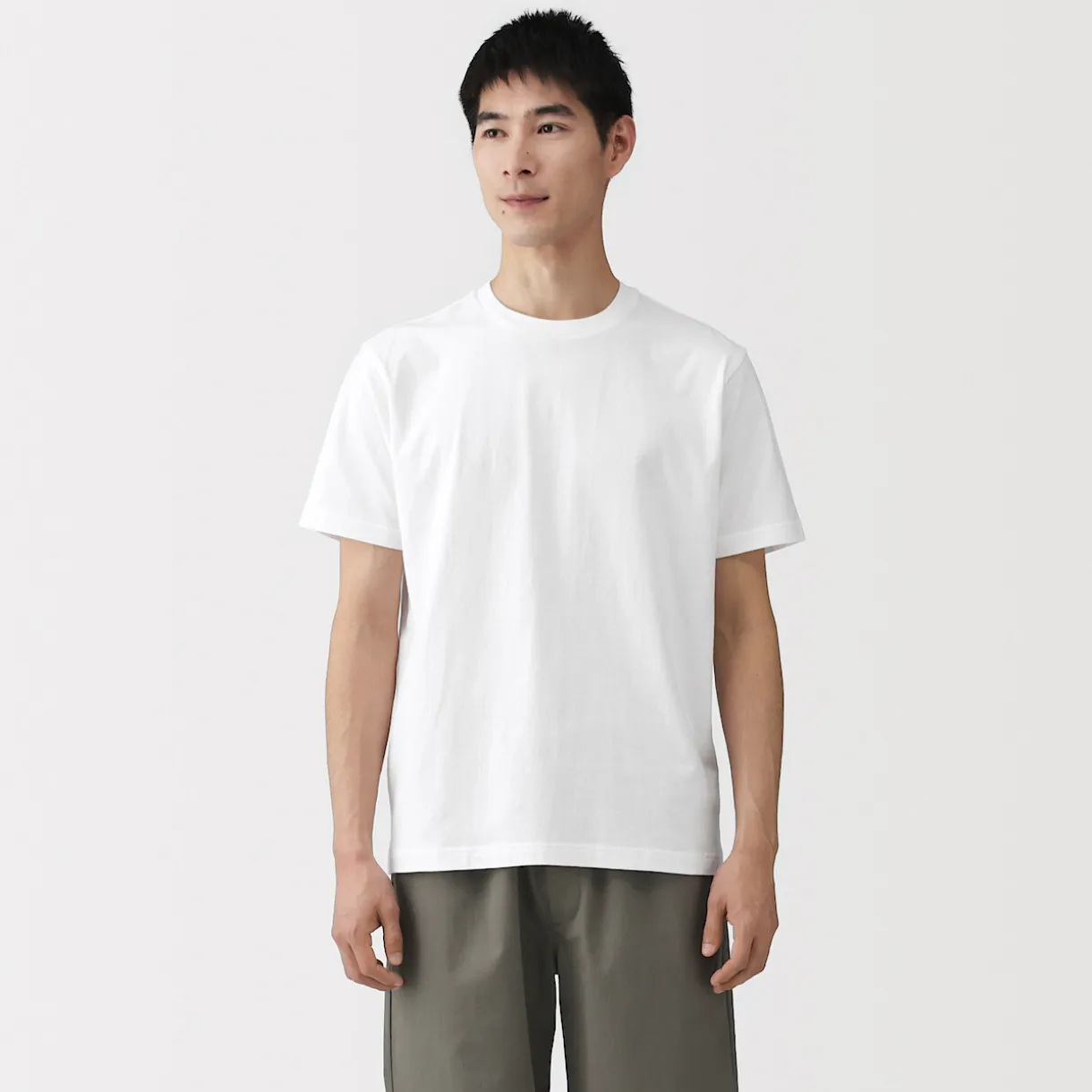 T‐shirt en coton col rond manches courtes homme