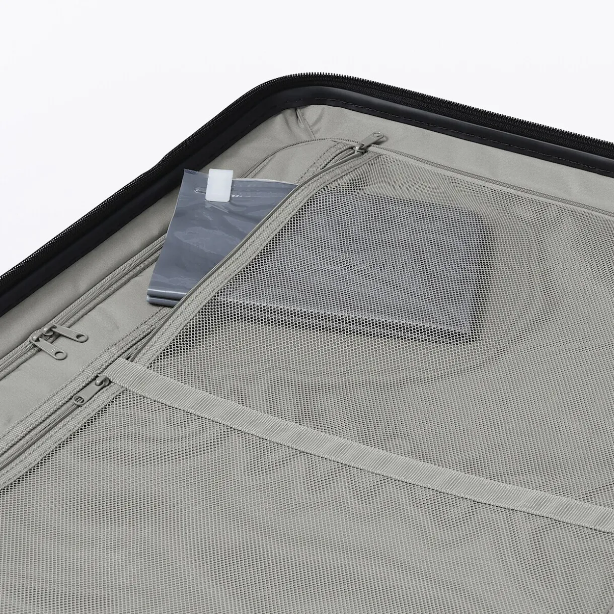 Valise rigide 75L, Moyenne