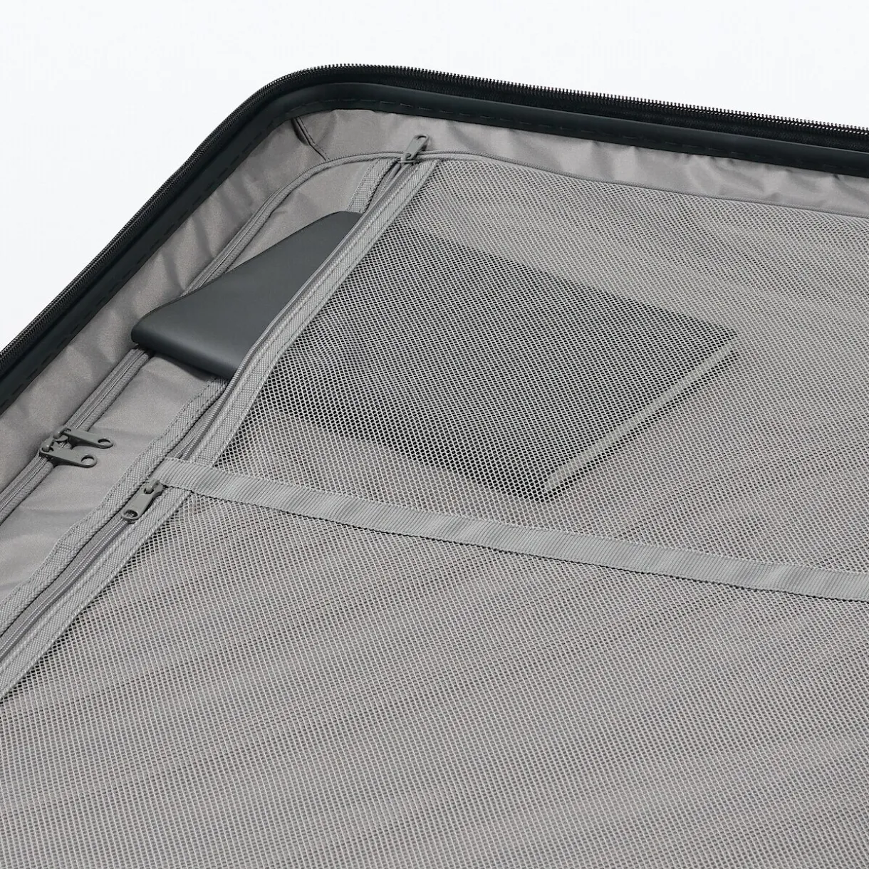 Valise rigide 75L, Moyenne