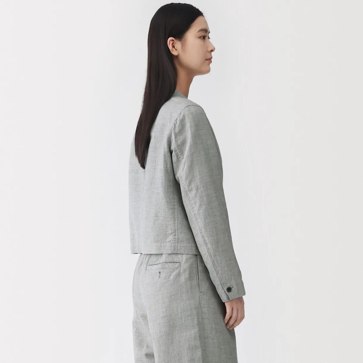 Veste courte à chevrons en mélange de lin pour femme