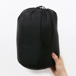 Veste imperméable à capuche pour homme