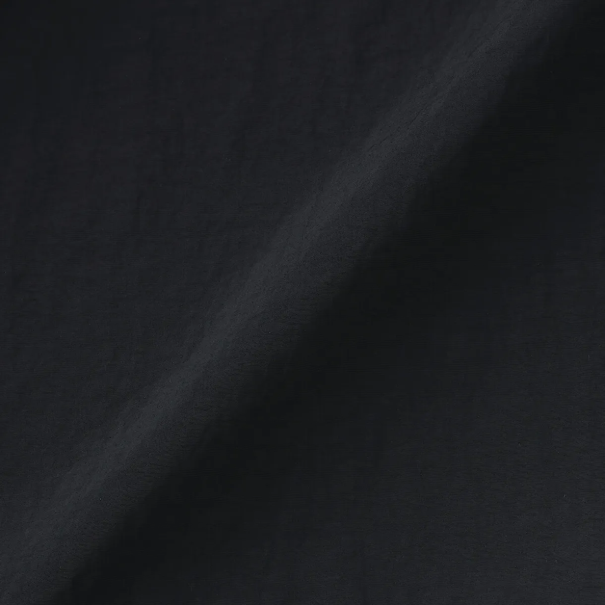 Veste utilitaire en nylon à la teinture naturelle pour femme